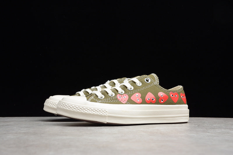 CHUCK TAYLOR ALL-STAR 70S X CDG LOW MULTI HEARTS GREEN/RED-EGRET