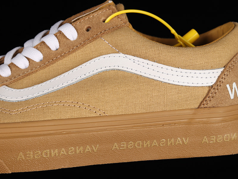 OLD SKOOL KHAKI/WHITE