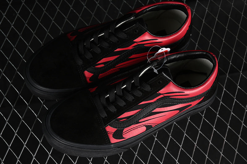 KNU SKOOL BLACK/RED