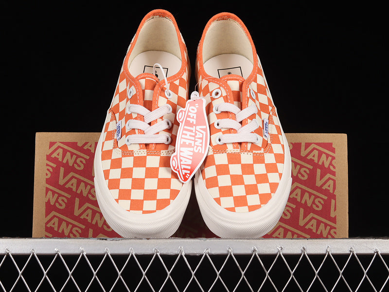 AUTHENTIC 44 DX ORANGE/WHITE