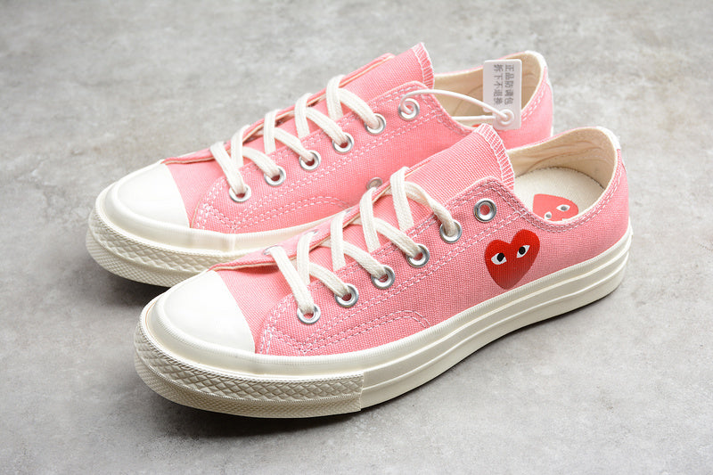 PLAY CDG X CHUCK TAYLOR 70S LOW TOP STRAWBERRY PINK/EGRET