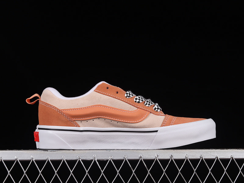 KNU SKOOL VLT LX PEACH DUST/WHITE/BLACK