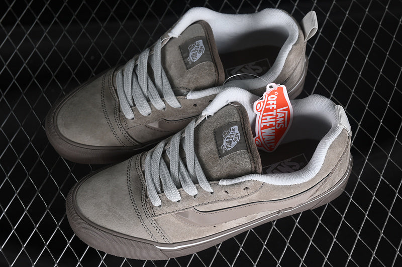 KNU SKOOL VR3 LX GREY/BROWN