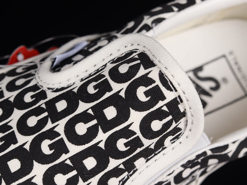 SLIP-ON CDG BLACK