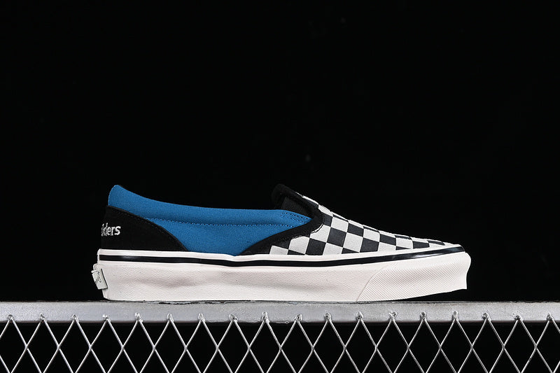 LIBERAIDERS X VANS SLIP-ON WHITE/BLACK/BLUE