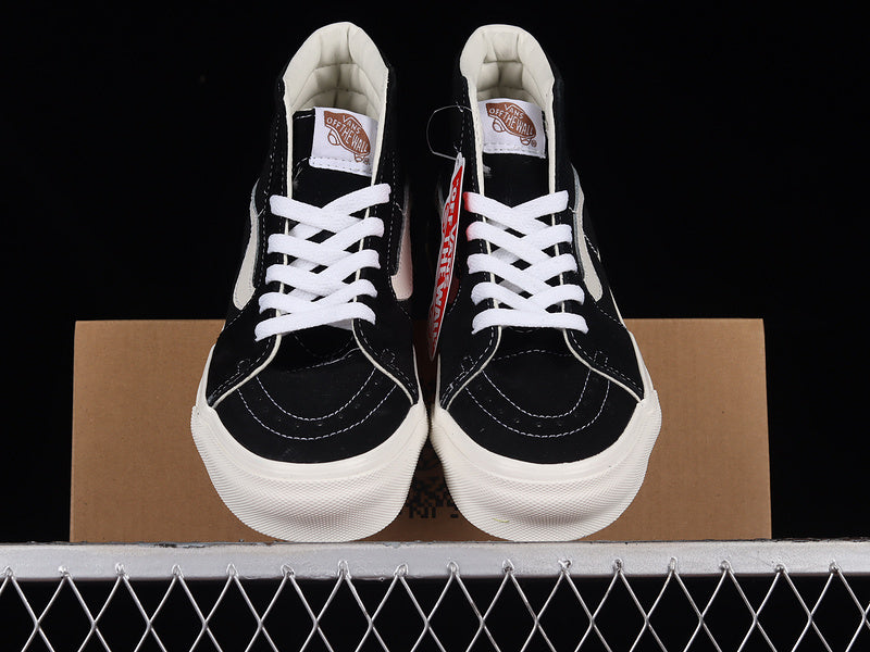 SK8-HI VR3 SHOES BLACK/BEIGE