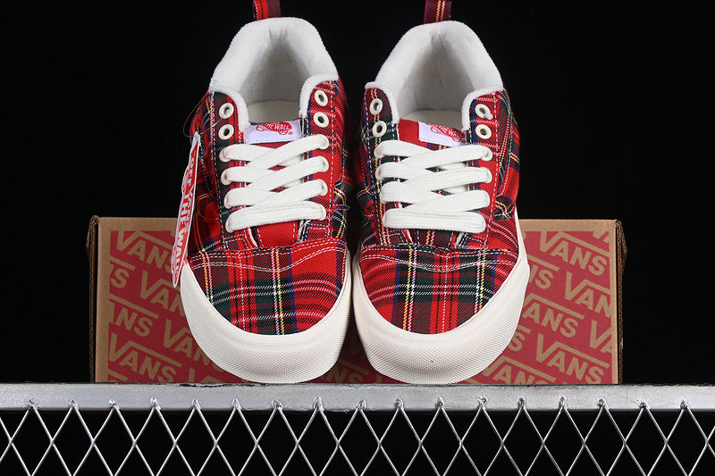 KNU SKOOL WHITE/RED