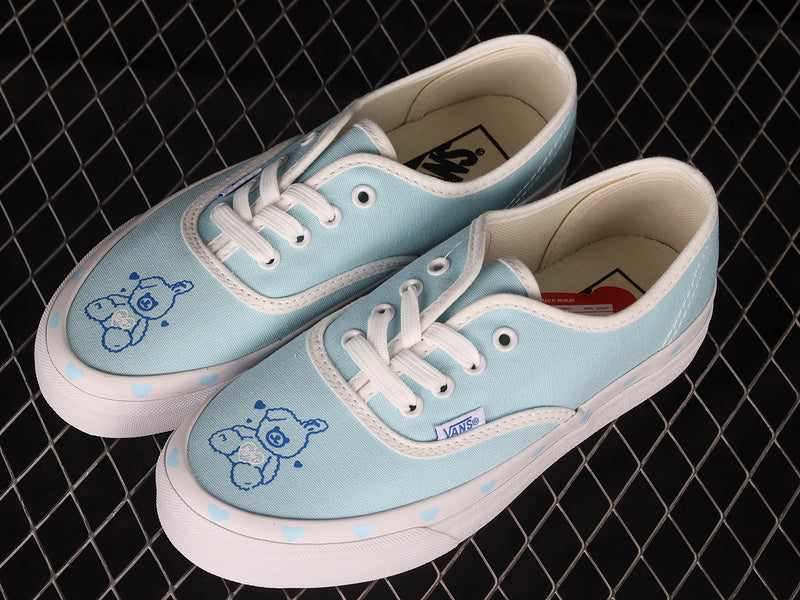 AUTHENTIC LOW SHOES LIGHT BLUE