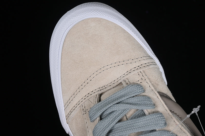 KNU SKOOL WHITE/MILK COFFEE COLOR