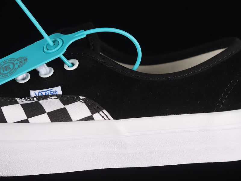 AUTHENTIC LX BLACK CHECKERBOARD TOE BLACK/WHITE