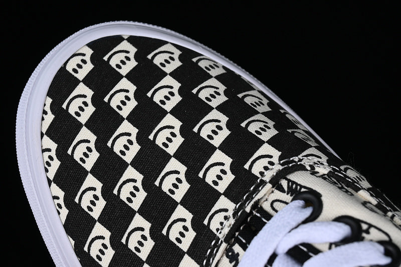 OTW NUTTSH X AUTHENTIC BLACK/WHITE