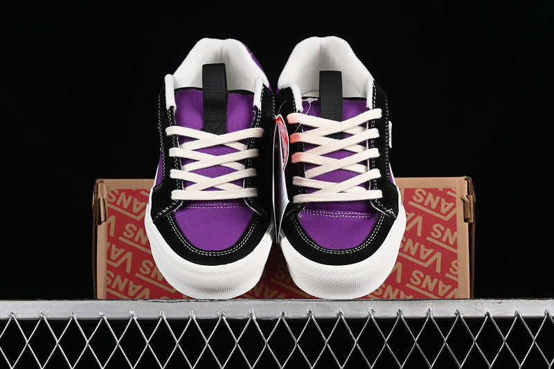 CHUKKA PUSH WHITE/BLACK/PURPLE