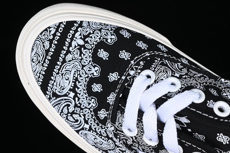 AUTHENTIC WHITE/BLACK/GREY