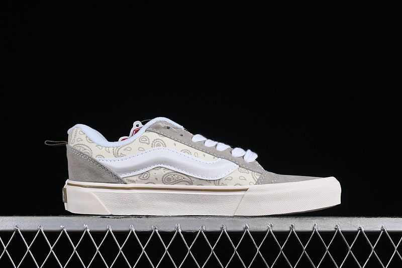 KNU SKOOL WHITE/GREY