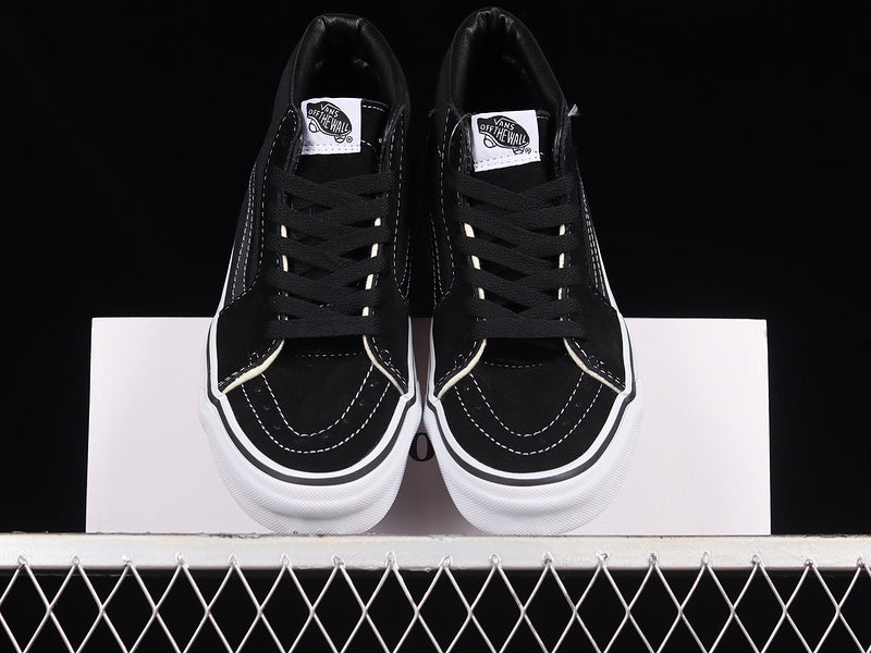 SK8-MID VAULT LX BLACK