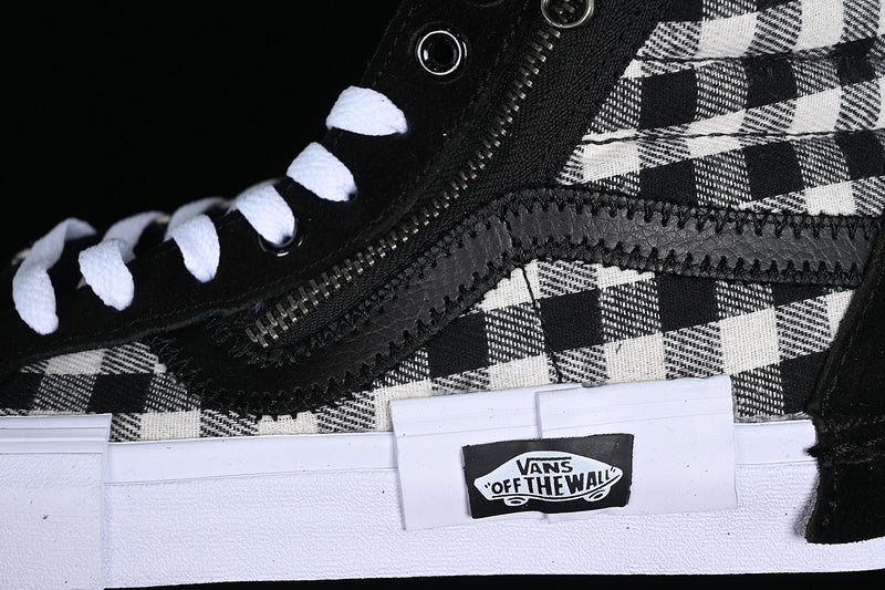 SK8 HI CAP LX WHITE/BLACK